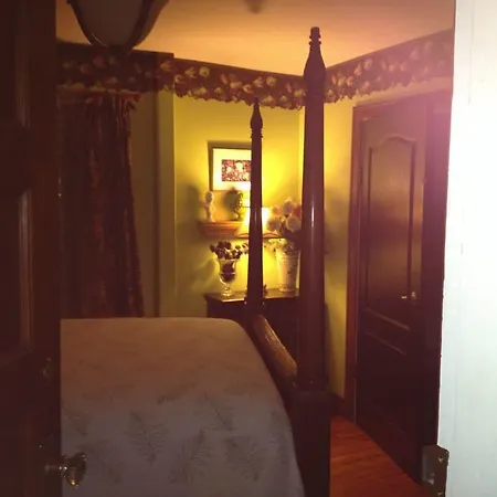 Ferintosh Manor Bed & Breakfast-2